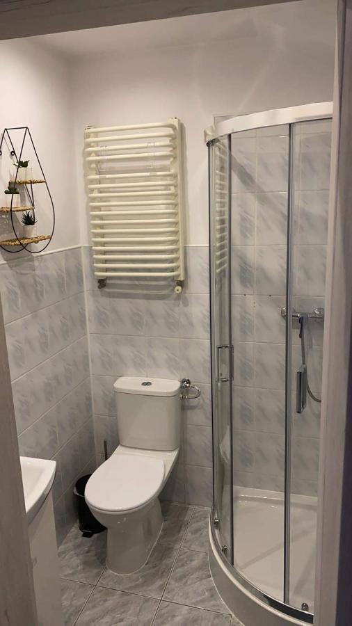 Apartament Przy Rynku Kambar Apartment Болеславец Екстериор снимка